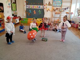 2025-10-17 Kapelusz muchomora